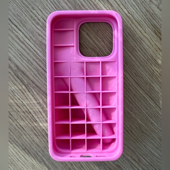 Rhode iphone 15 pro case - Picture 2 of 4
